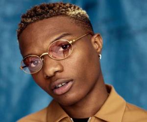 Wizkid Biography & Net Worth: Life History, Family, Education, Career, Relationship and Age